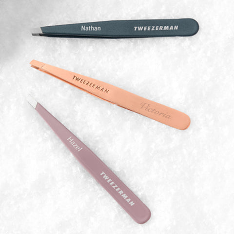 WISTERIA SLANT TWEEZER ENGRACED WITH 
