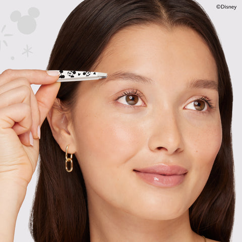 Model Using Just Imagine Slant Tweezer