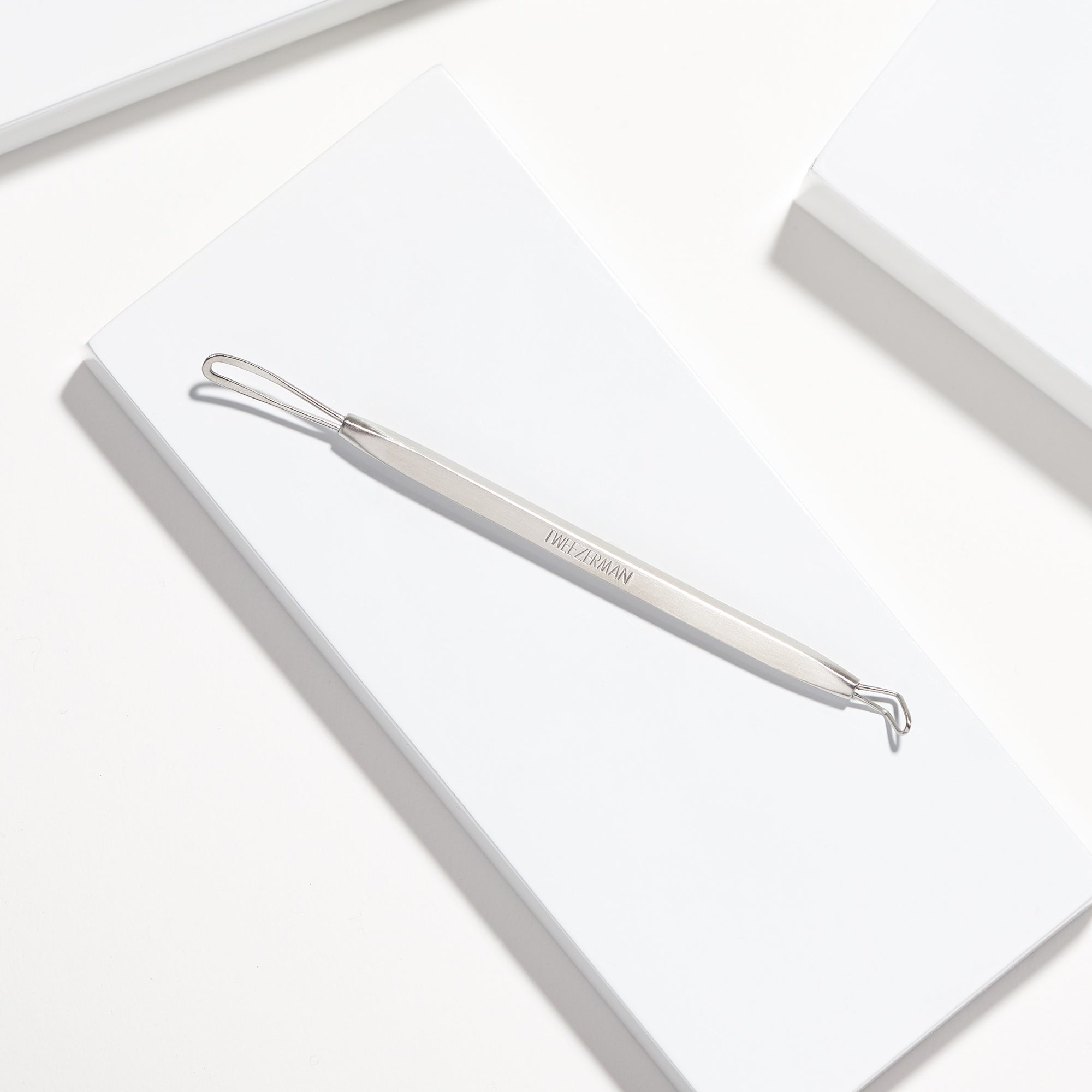 Whitehead and Blackhead Remover