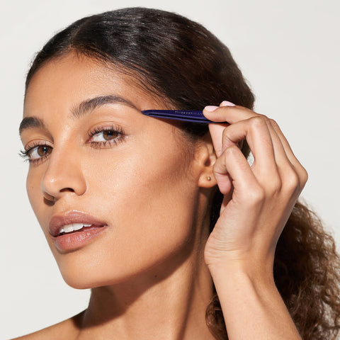 Alternative image of Cobalt Slant Tweezer product | Image 2