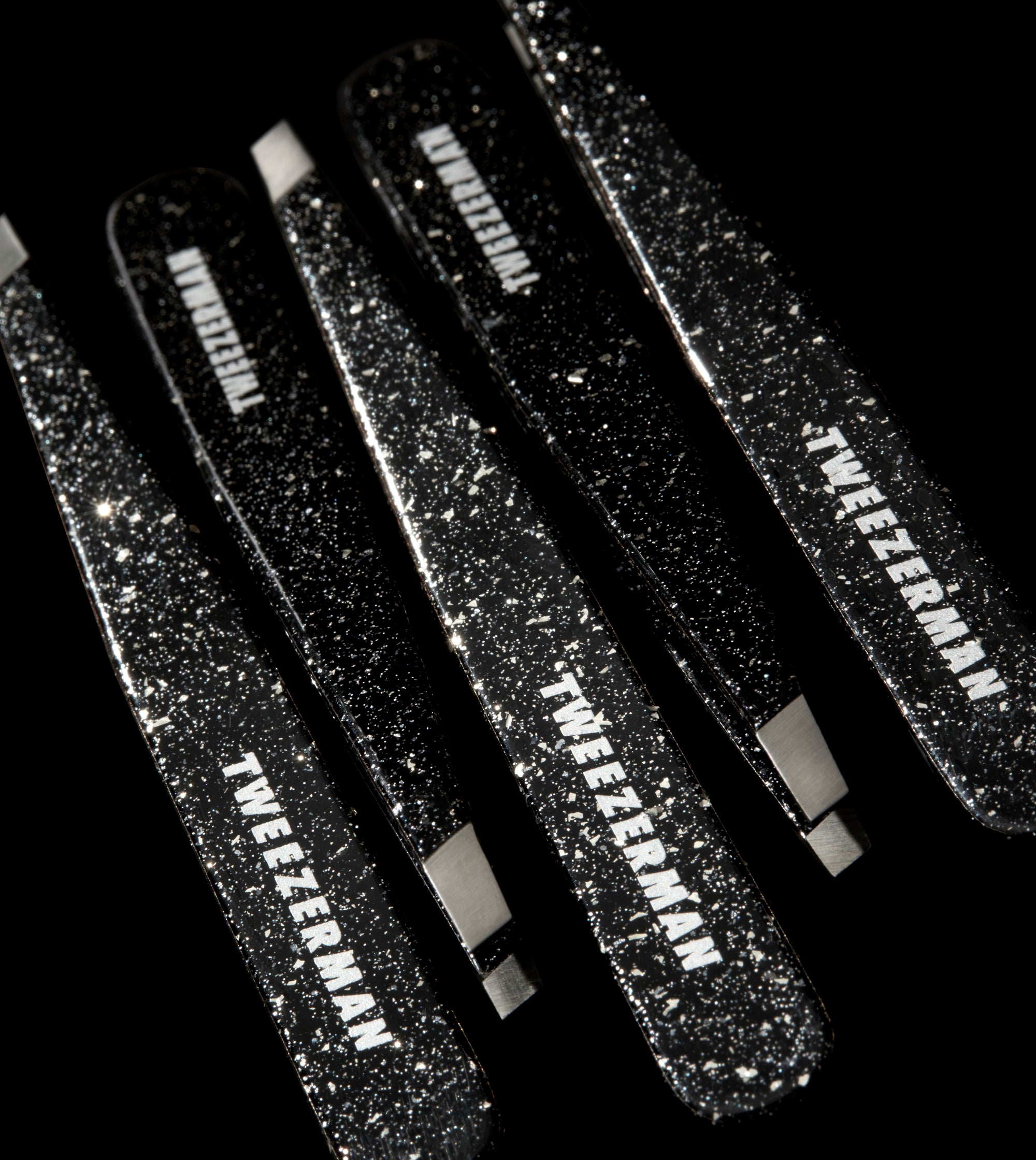 5 Dusted Onyx Black with Glitter Slant Tweezer