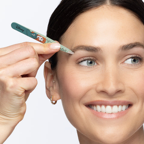 Model using Disney's Merida Slant Tweezer