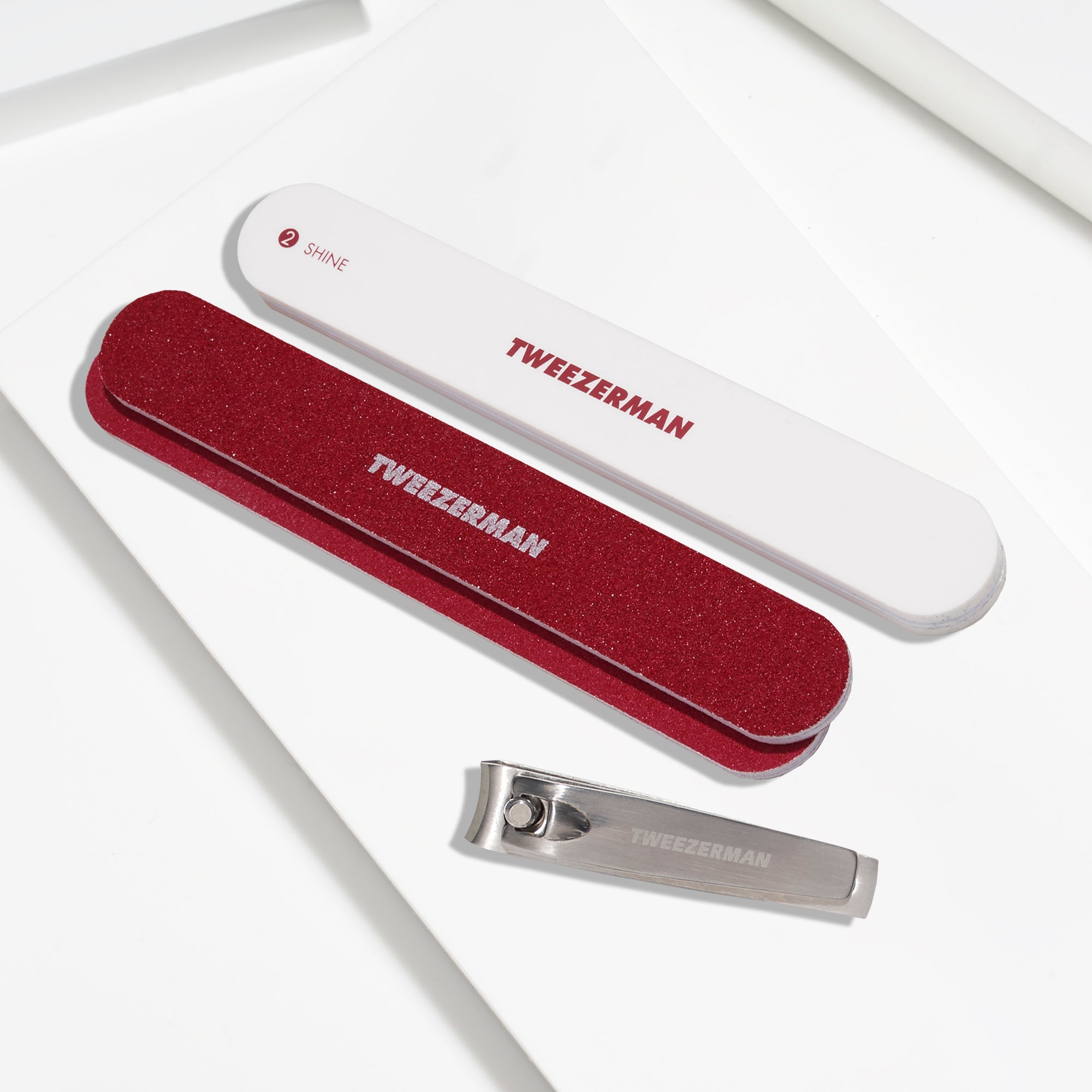 Merry Berry
Manicure Set