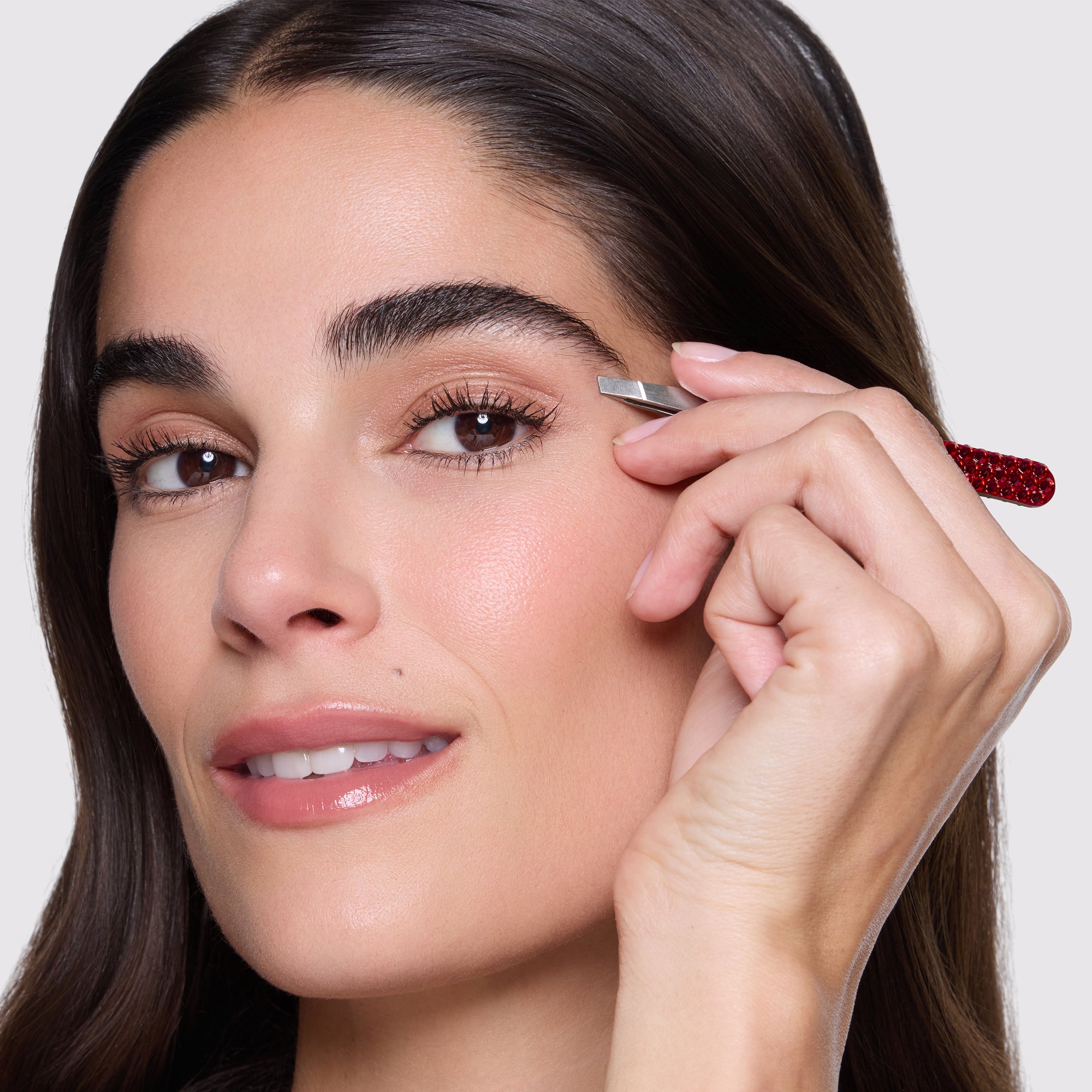 Model using The Devil Wears Prada 2 Crystal Slant Tweezer